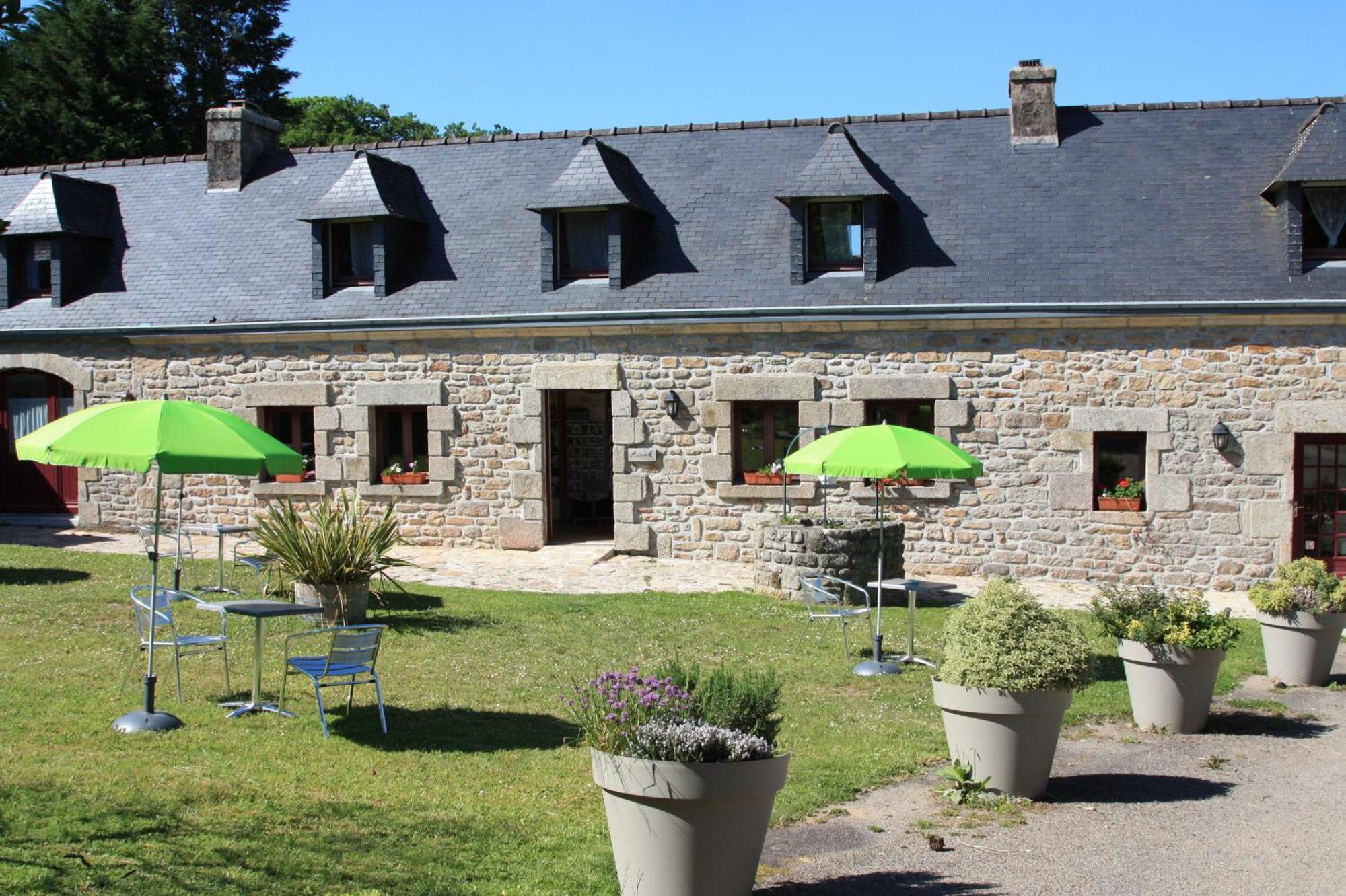 Domaine de Lesvaniel Landudec Extérieur photo